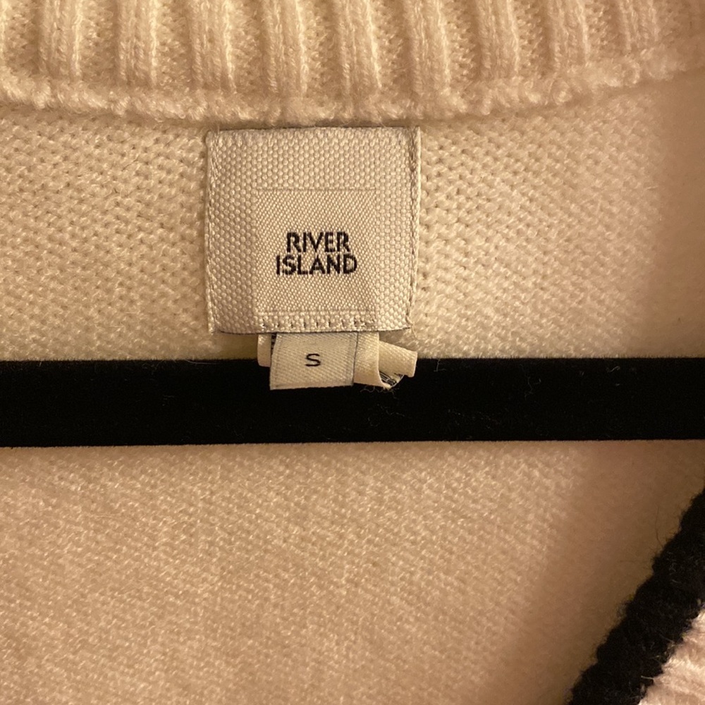 Sweater - Picture 2 of 2